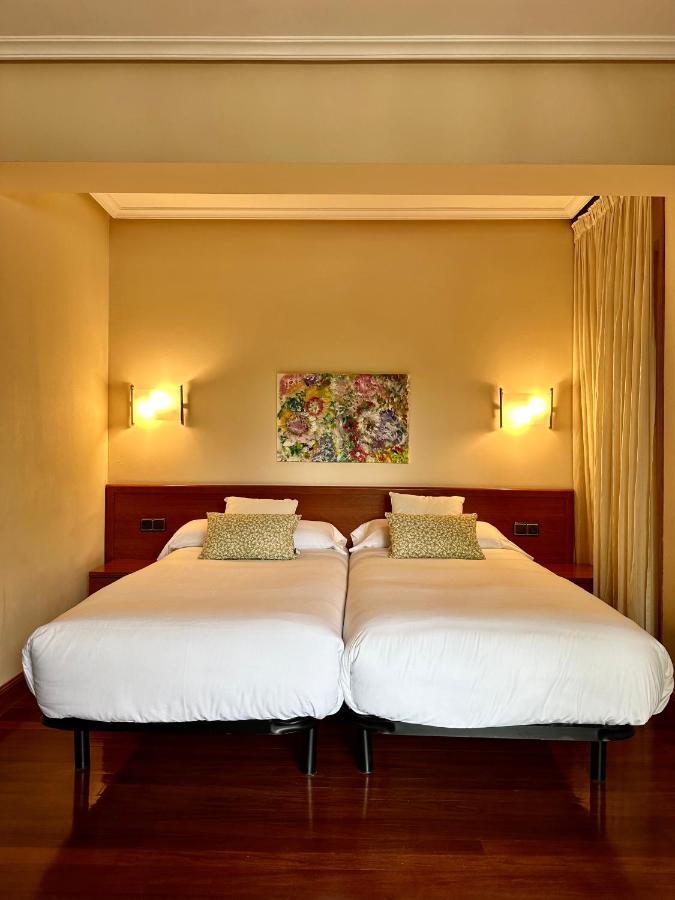 Pension Anoeta San Sebastian Exterior photo