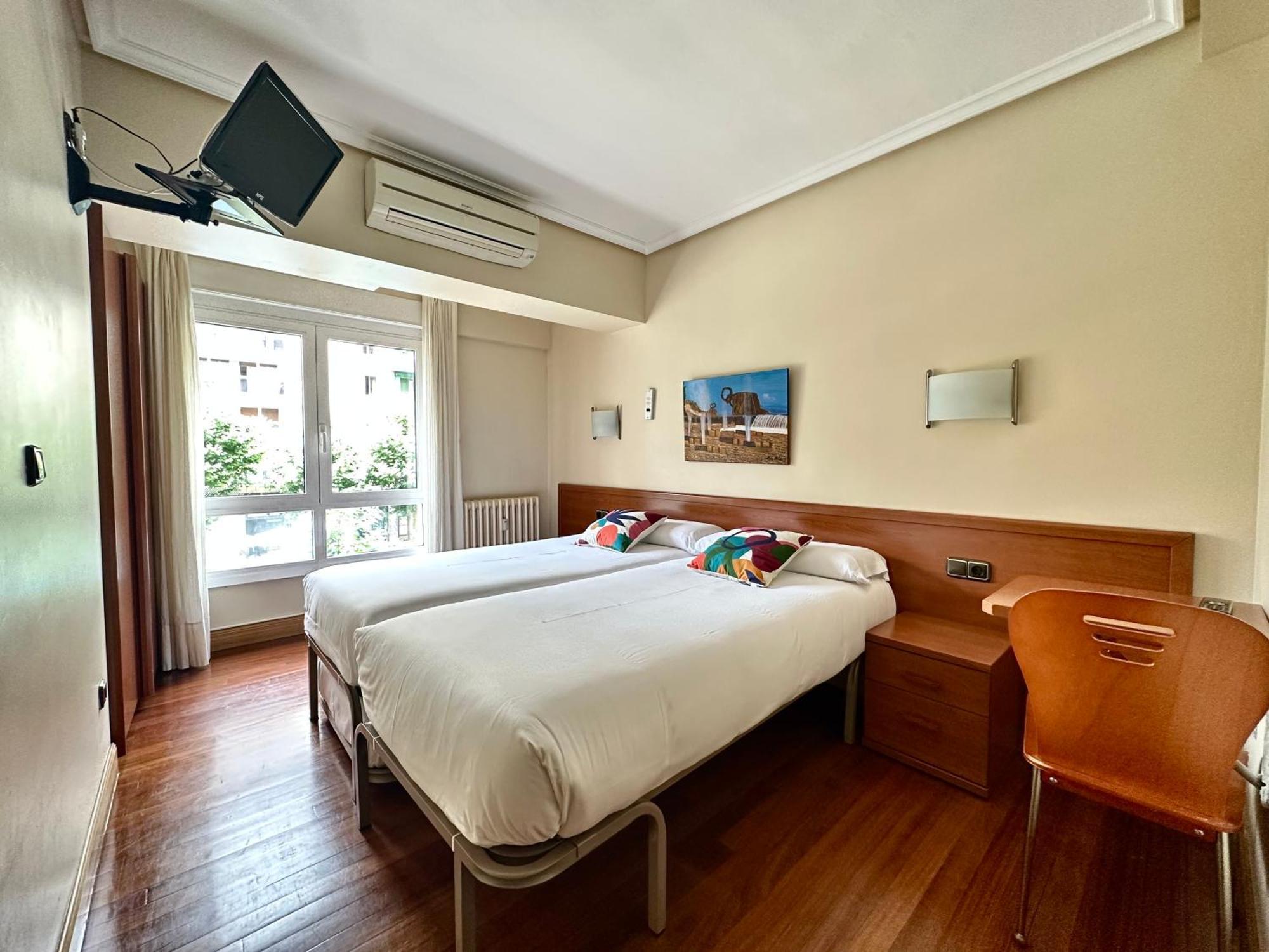 Pension Anoeta San Sebastian Exterior photo
